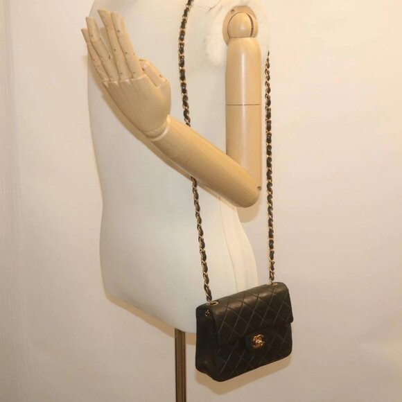CHANEL Mini Matelasse Chain Flap Shoulder Bag Lamb Skin Black Gold Auth hs689AV - Picture 14 of 16
